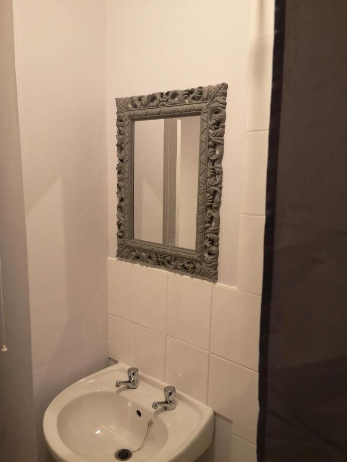Mini Hotel Leeds Leeds  Zewnętrze zdjęcie